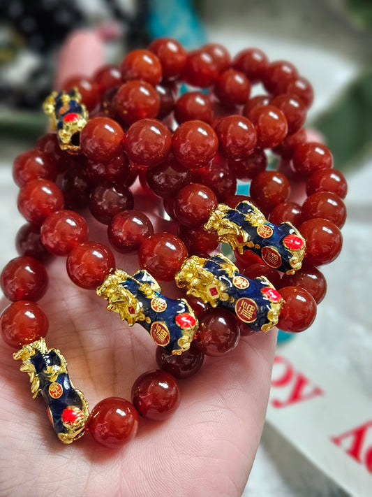 Black, Red & Green Agate Pixiu Bracelet (Elastic Fit)